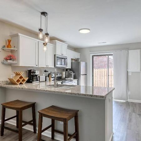 Stylish Haven New Walk To The Ocean Smart Tvs Wifi Lägenhet Myrtle Beach Exteriör bild